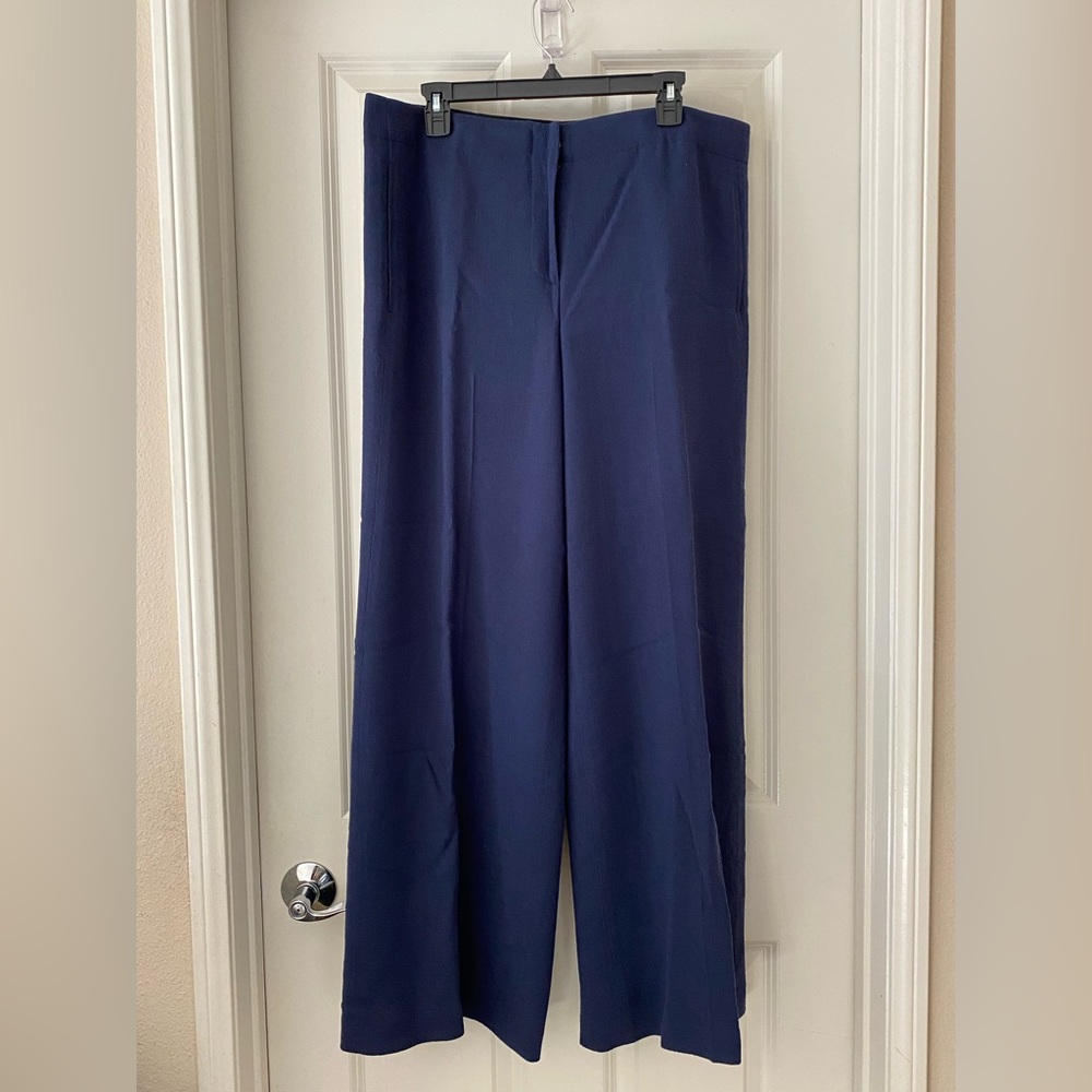 NWT Charles Nolan New York Women’s Classy Wide Leg Navy Blue Dress Pants